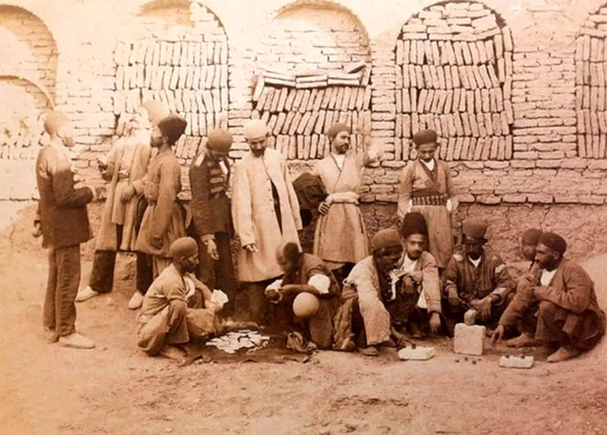 پاتوق شناسی از قاجاریه تا امروز!