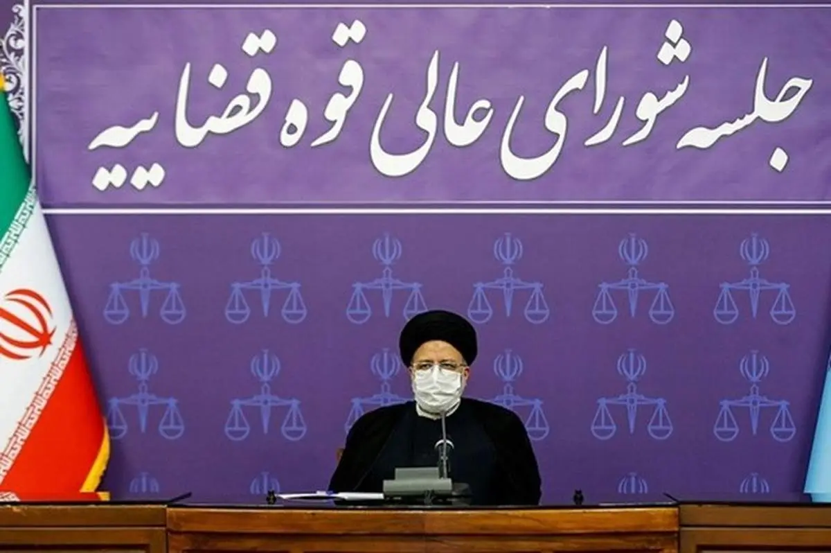 رئیسی: مبارزه با فساد را با کار عادلانه و حقمدارانه و روحیه انقلابی ادامه میدهیم / تحریم واکسن آمریکایی و انگلیسی توسط رهبر معظم انقلاب «تحریم استکبار اقتصادی» است