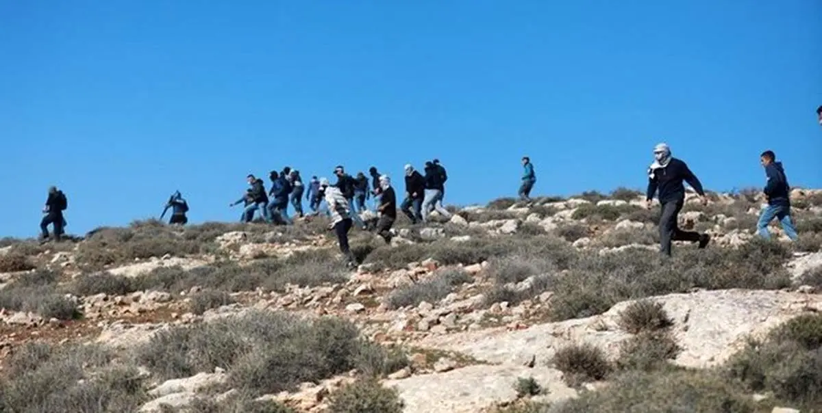 زخمی شدن ۷ کارگر فلسطینی با گلوله نظامیان صهیونیست در کرانه باختری