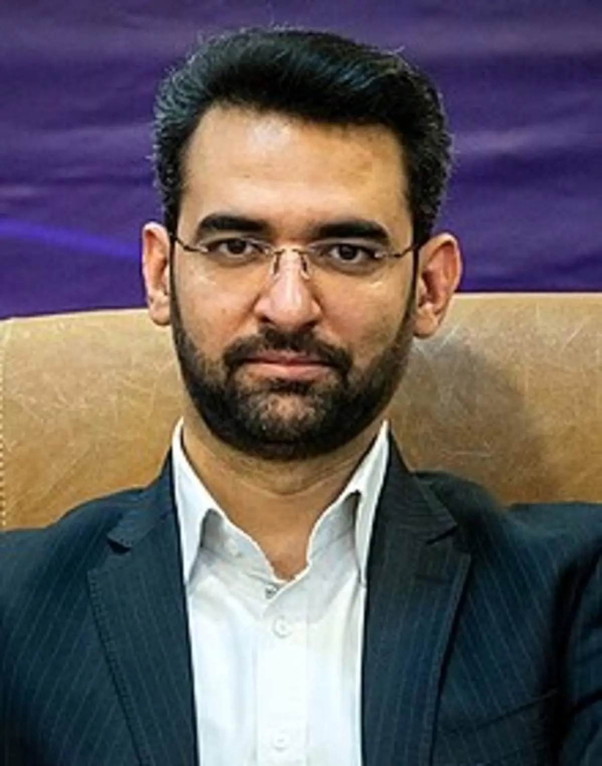 آذری‌جهرمی با قرار وثیقه آزاد است