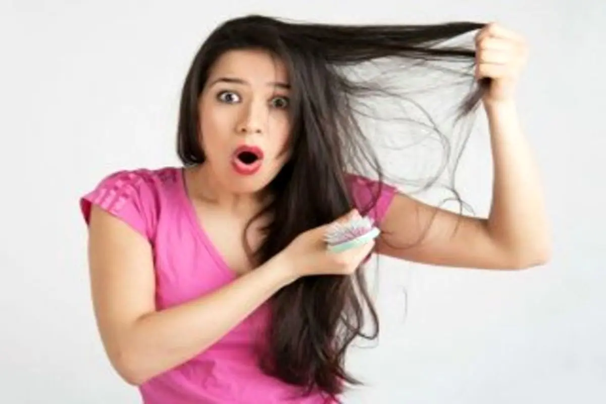 ۶ توجیه پزشکی درباره ریزش دائمی مو‌ها