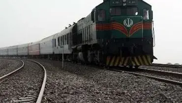 طوفان شن، قطار زاهدان - کرمان را از ریل خارج کرد/ مسافران در سلامت کاملند