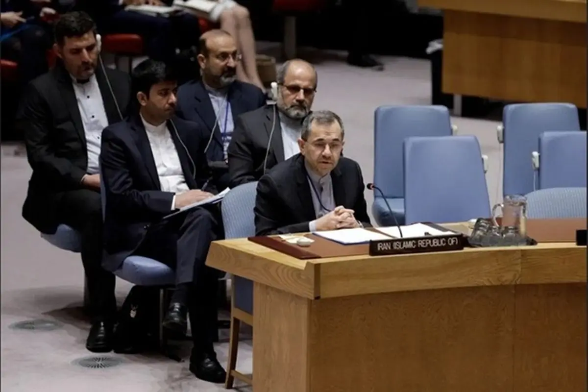 تخت روانچی: دولت جدید آمریکا باید سریعا تحریم ها‌ی ایران را لغو کند