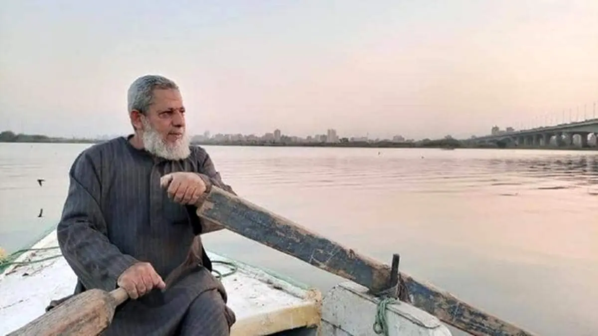 صیادی که ۳۵ سال در رود نیل در جستجوی مردگان پارو زد +عکس