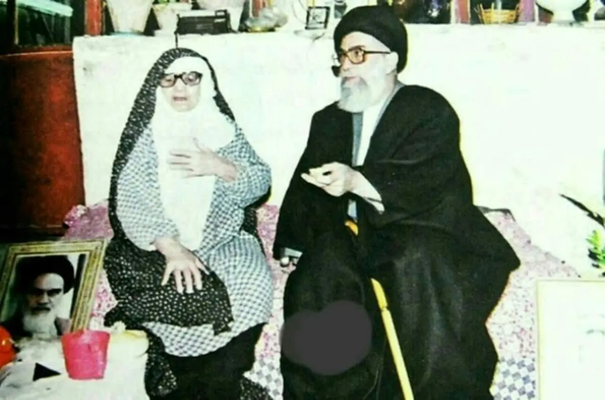 سخنان مادر گرامی رهبر انقلاب درباره روش تربیت فرزندانشان + فیلم