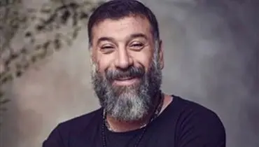 تصویری قدیمی از انصاریان در کنار عادل فردوسی‌پور و میناوند