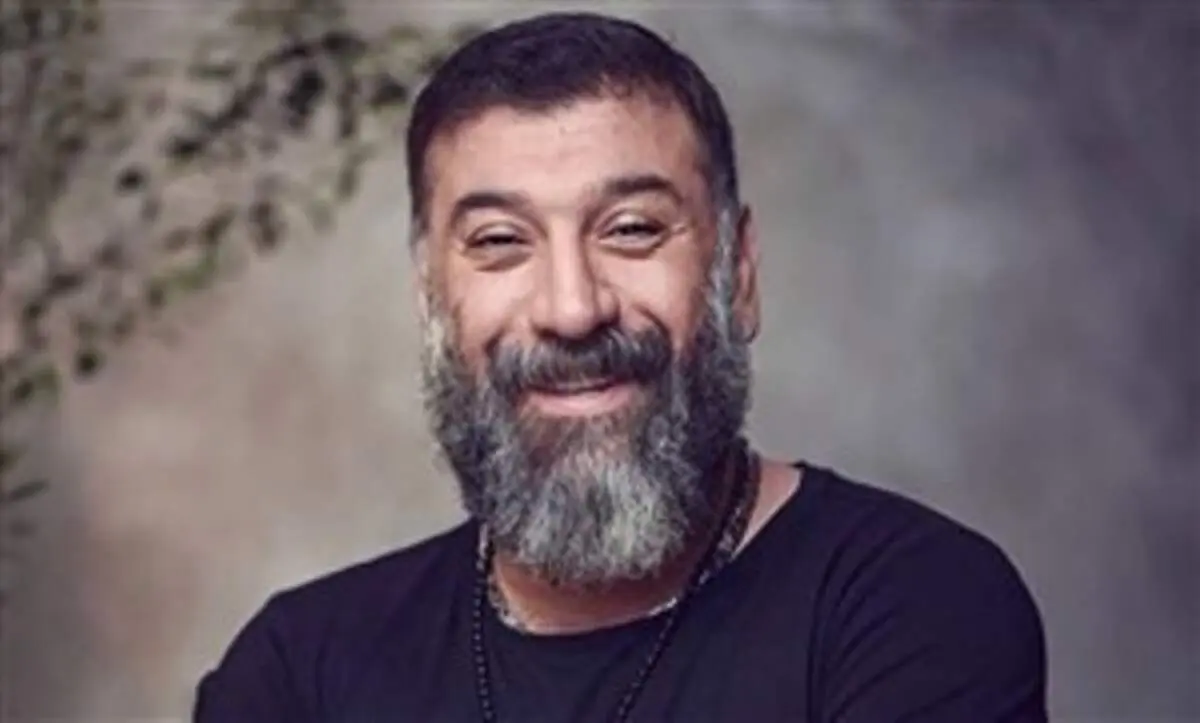 تصویری قدیمی از انصاریان در کنار عادل فردوسی‌پور و میناوند