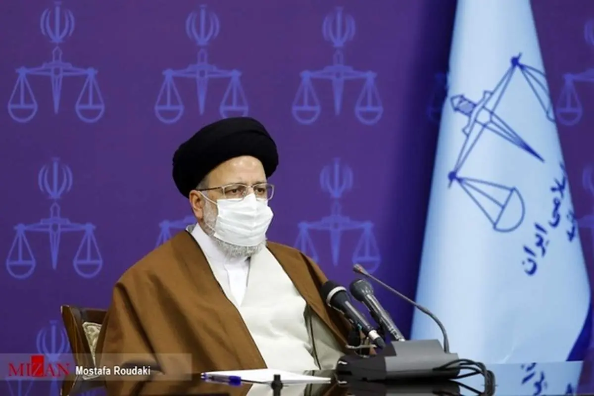 دستور آیت الله رئیسی برای تحت تعقیب قرار گرفتن فردی که کارخانه صنایع پوشش ایران را تخریب کرد