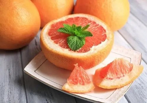 گوشی‌تان را کنار بگذارید و جوان بمانید!
