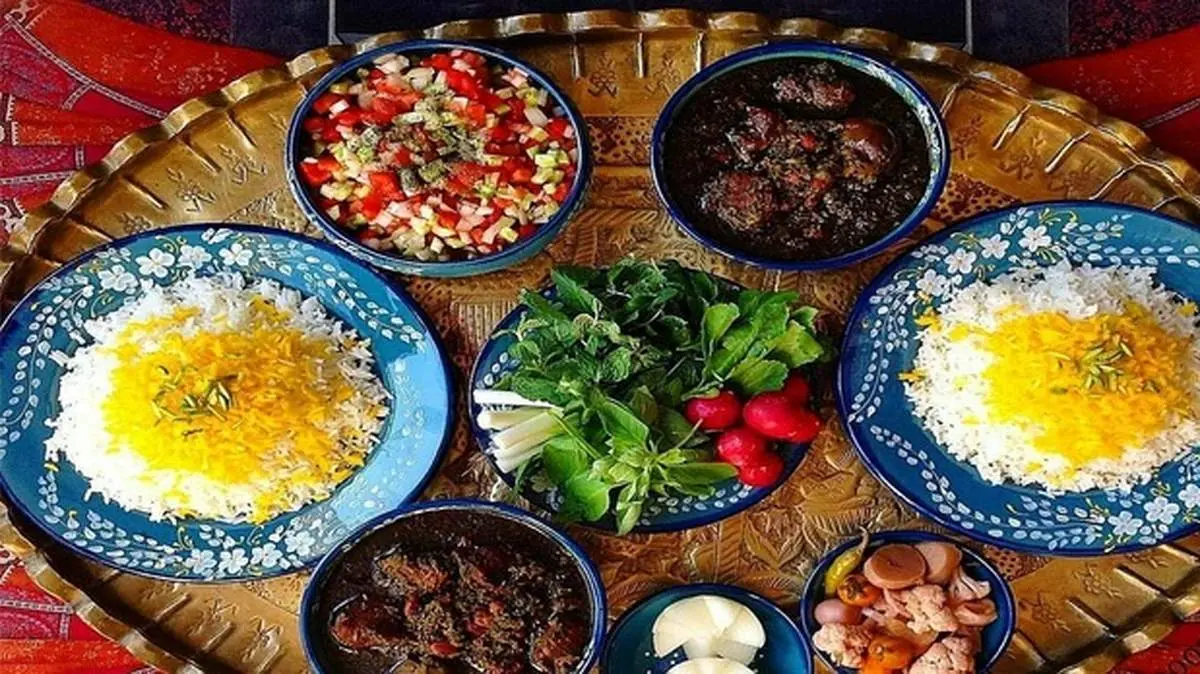 رمز و رازهای پخت یک قرمه سبزی خوشمزه و جا افتاده