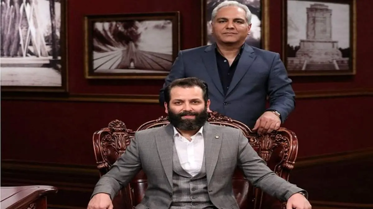 پرحرفی آقای بازیگر در برنامه دورهمی! /خاطره جالب دلاوری از اولین نقش منفی + فیلم