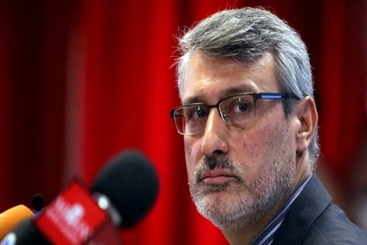 بعیدی‌نژاد: خرید واکسن از انگلیس در برنامه نیست