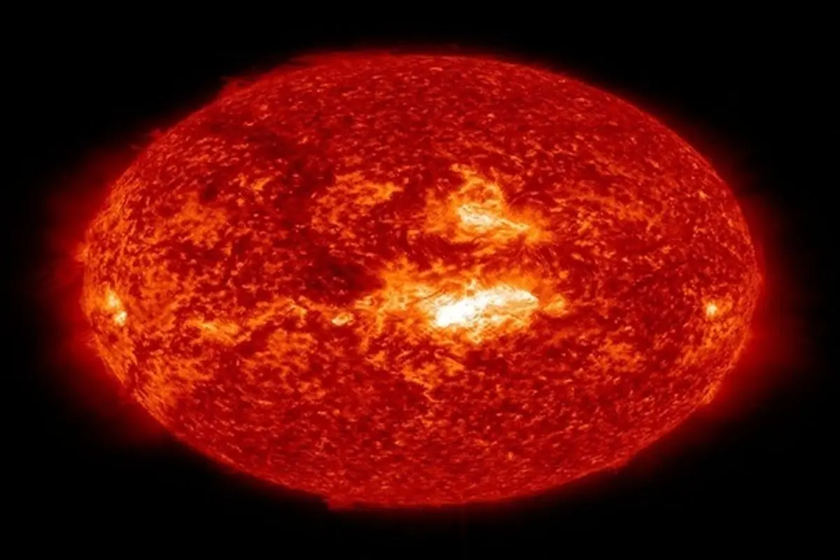 قابی منحصربفرد و حیرت‌انگیز از سطح خورشید با دقتی بی‌سابقه + عکس