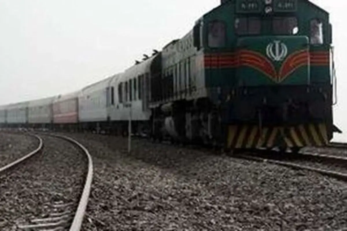 وانت سرقتی در مسیر قطار حومه‌ای تهران- پیشوا حادثه آفرید