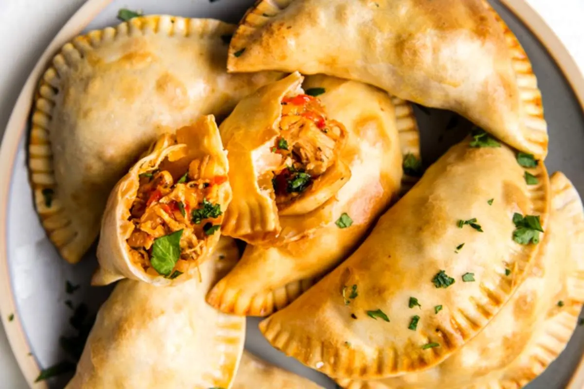 طرز تهیه پیراشکی اسپانیایی امپانادا