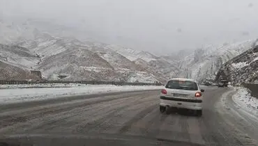 پیش بینی بارش برف و باران در جاده‌های ٢٥ استان+ توصیه پلیس
