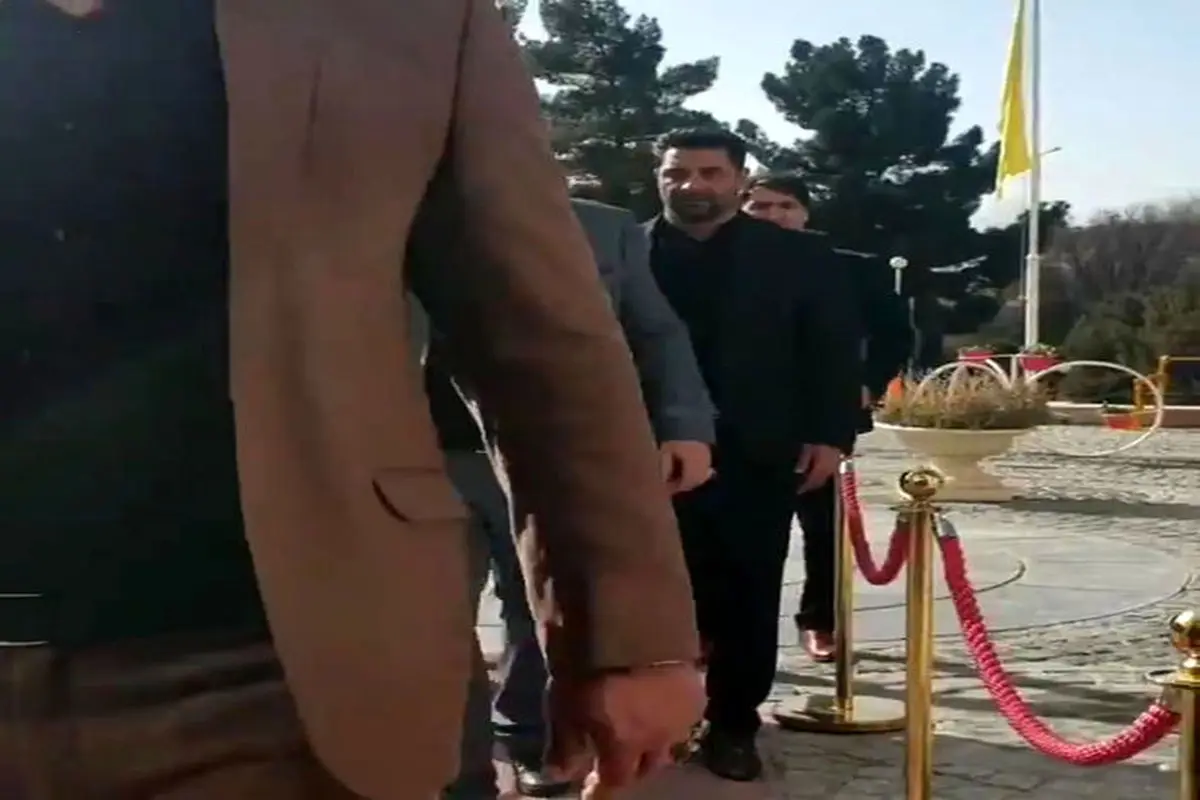 بادیگاردهای مشاور شهردار کرمانشاه جنجالی شد! + عکس