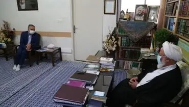 امام‌جمعه یزد: هدف تحریم‌ها دوری از دیانت است