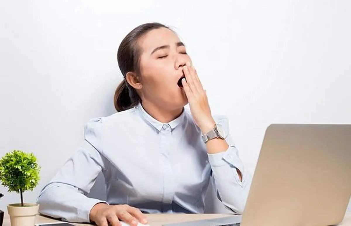 دلایل احساس خواب آلودگی بعد از غذاخوردن