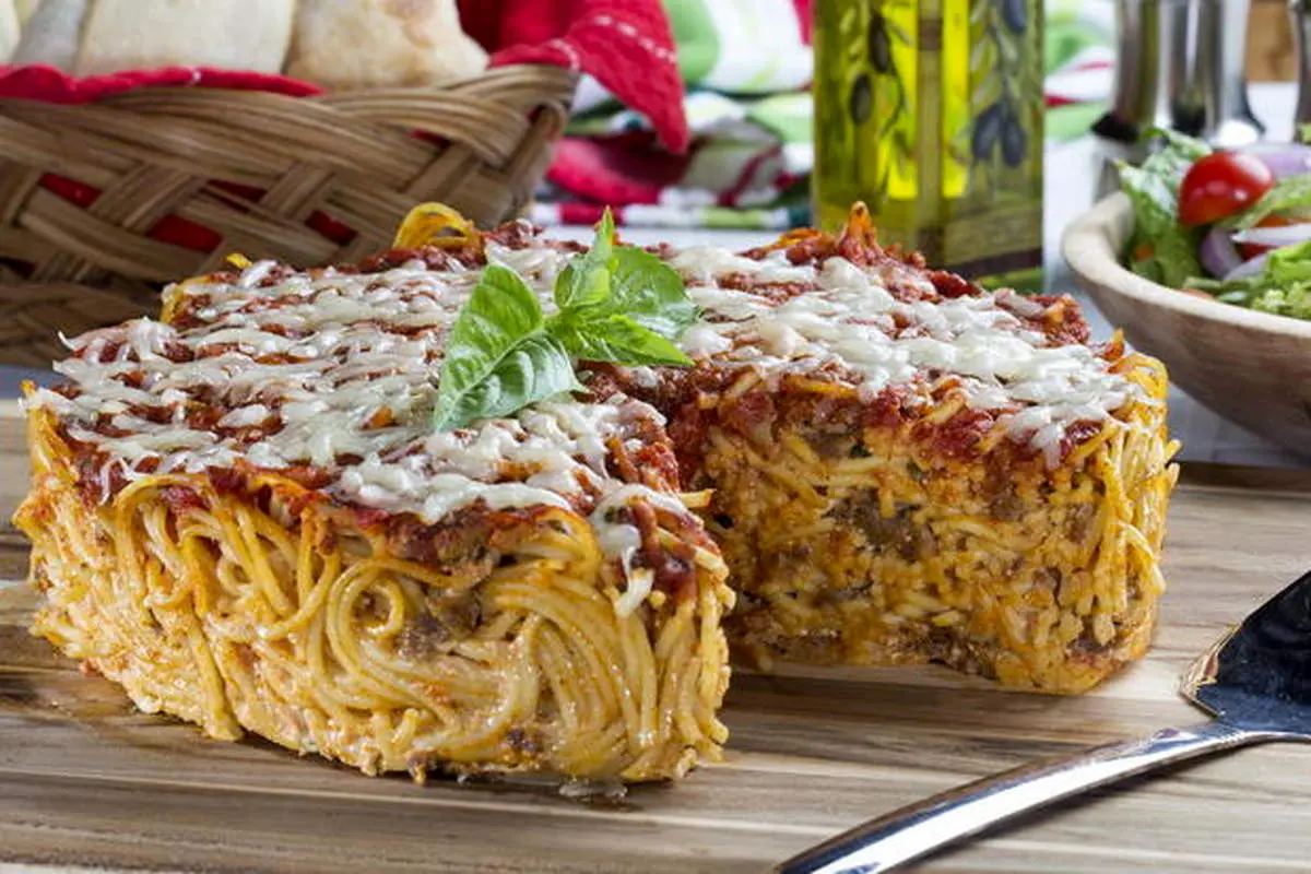 طرز تهیه کیک ماکارونی، مجلسی و خاص