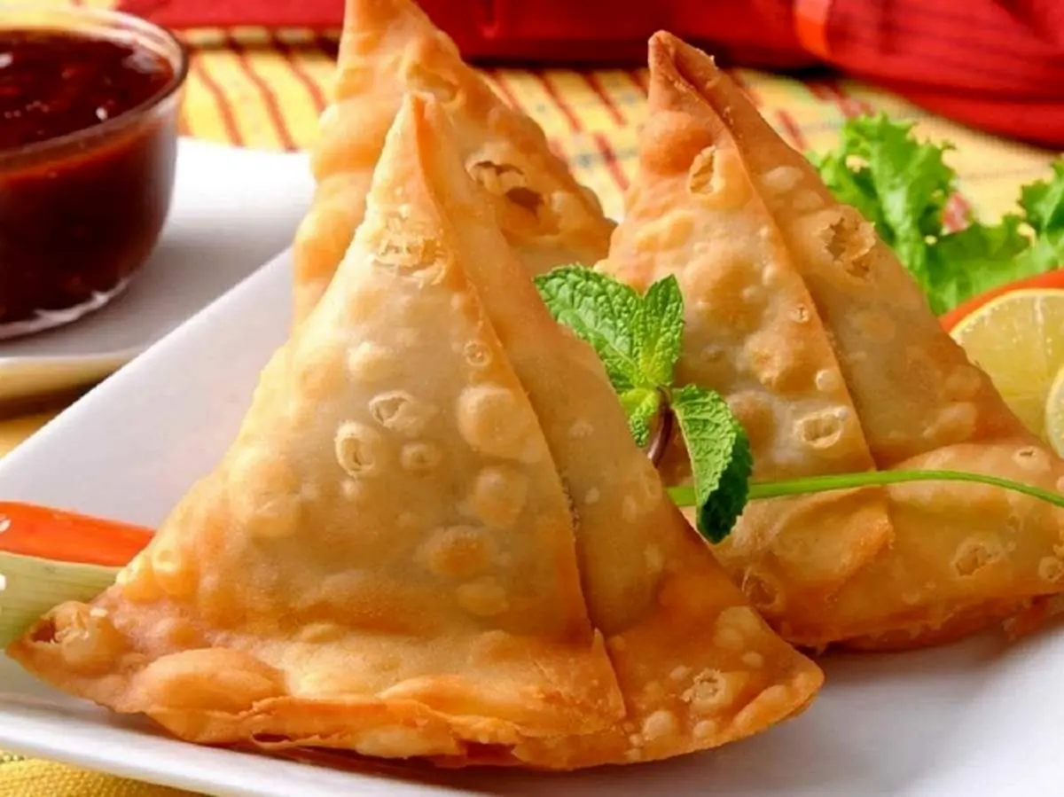 طرز تهیه خمیر سمبوسه در منزل