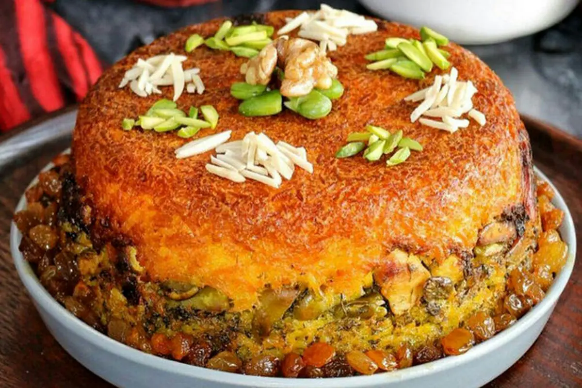 طرز تهیه ته چین تاس کباب متفاوت و خوشمزه