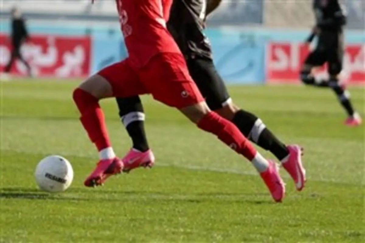 بمب‌های نقل و انتقالات در فرودگاه اهواز+ عکس