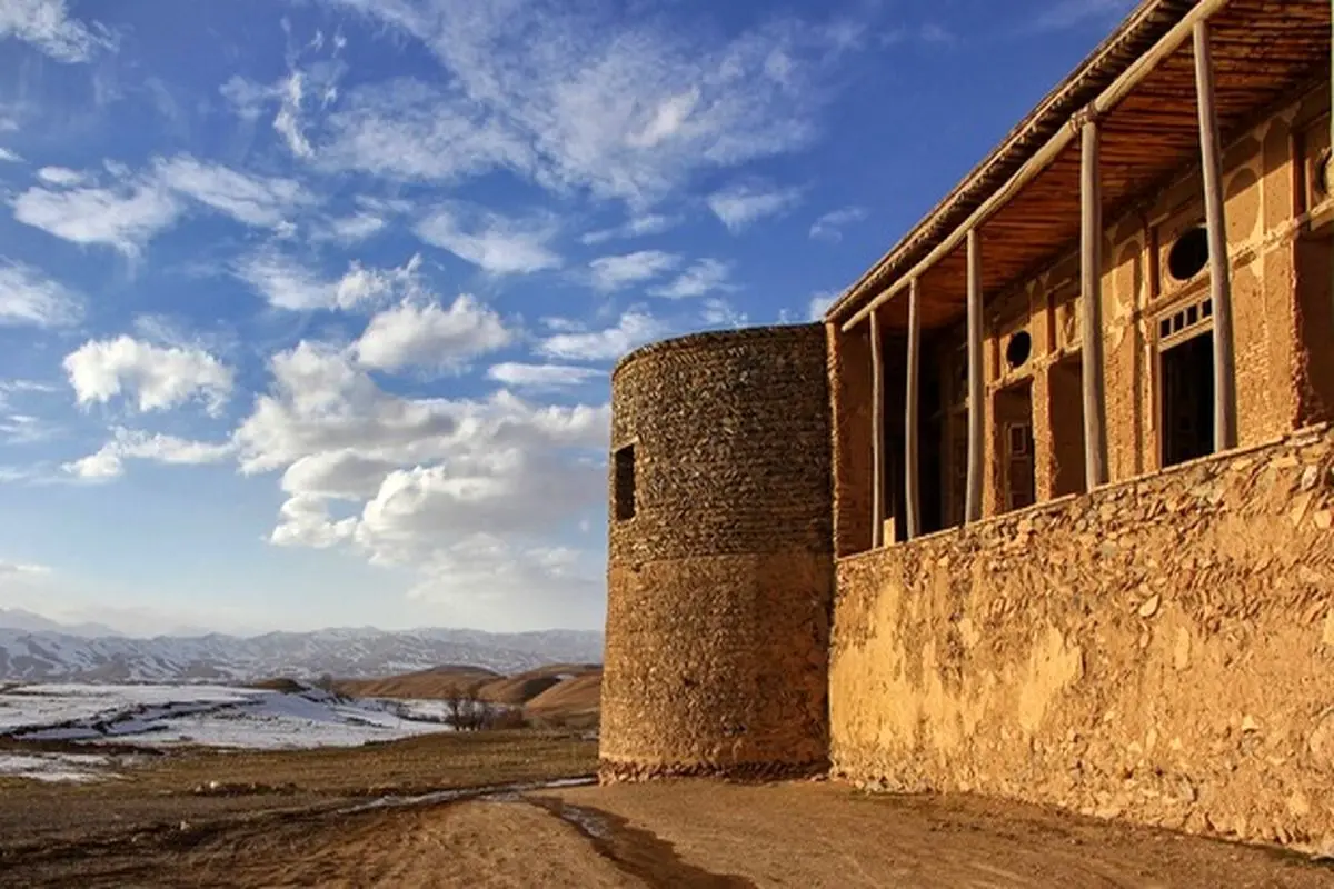 زندگی در قلعه تاریخی بارده