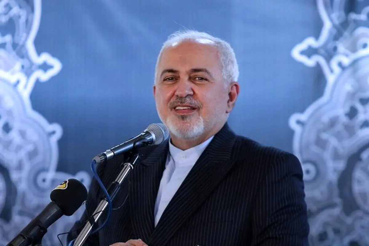 ظریف: ایران با لغو تحریم‌ها می‌تواند قطب علم و فناوری باشد
