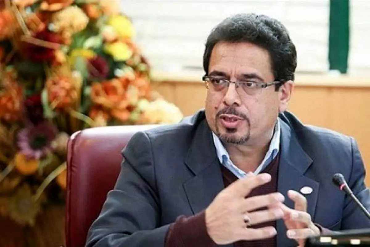 دکتر نوفرستی: نباید منتظر شویم همه به سفر بروند و بعد محدودیت ایجاد کنیم