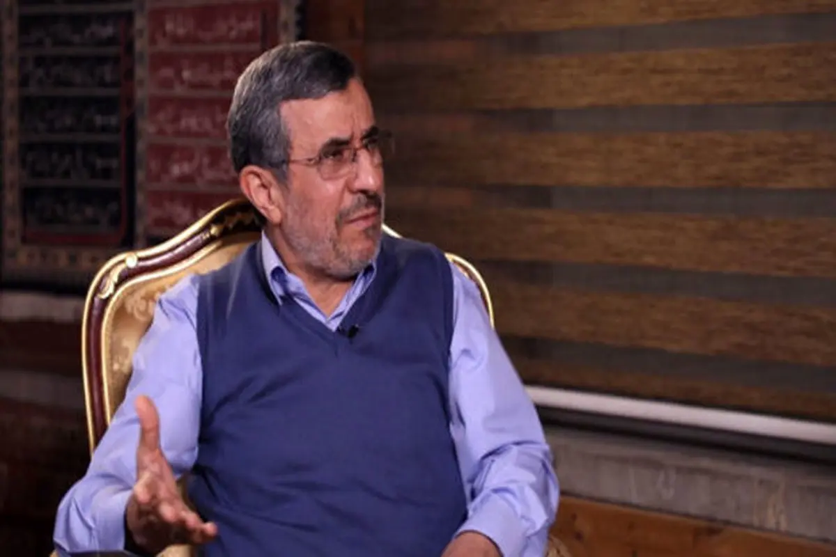 سخنان جنجالی احمدی نژاد درباره دخالت حزب الله لبنان و جمهوری اسلامی در امور داخلی سوریه!