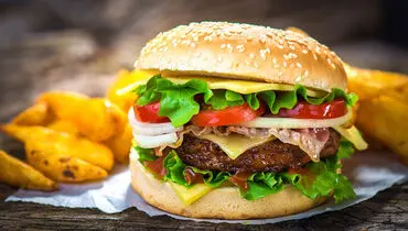 طرز تهیه برگر با پنیر کبابی، ساندویچ مقوی و لذیذ
