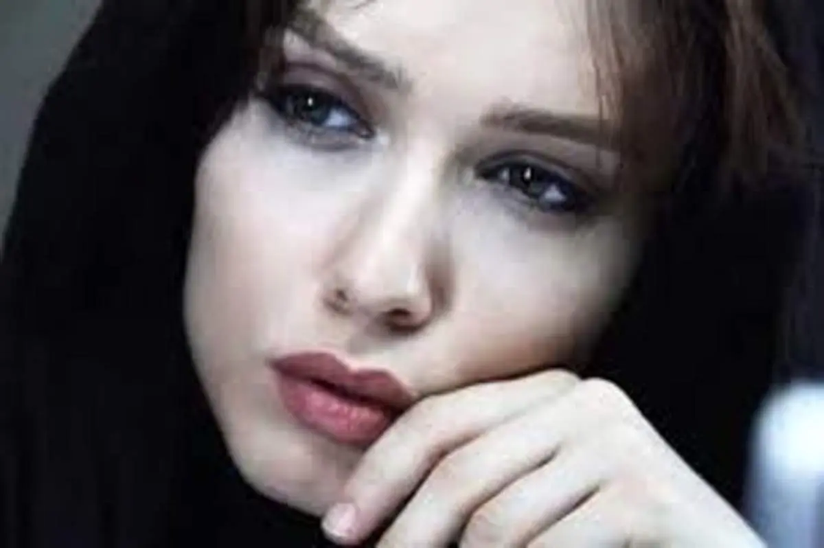 ماسک گل برجسته شهرزاد کمال زاده +عکس