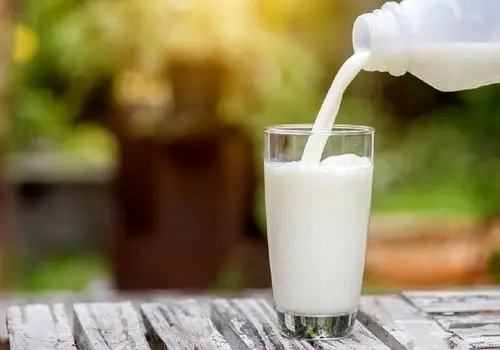 آیا مصرف شیر برای بلندشدن قد کافی است؟
