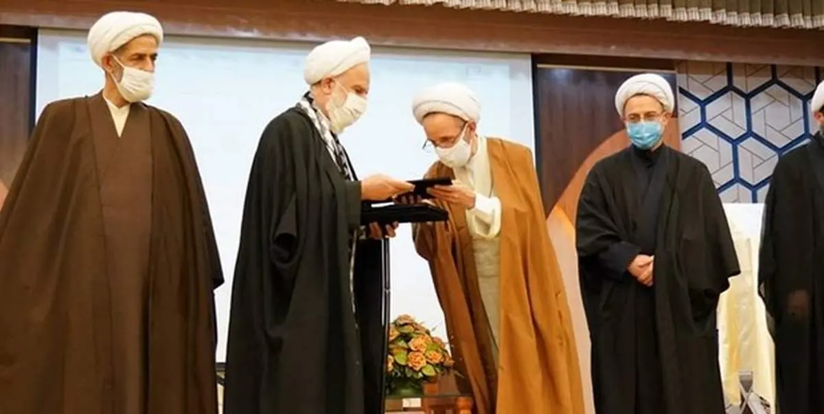 حکم رهبر انقلاب برای جایگزین آیت الله مصباح یزدی
