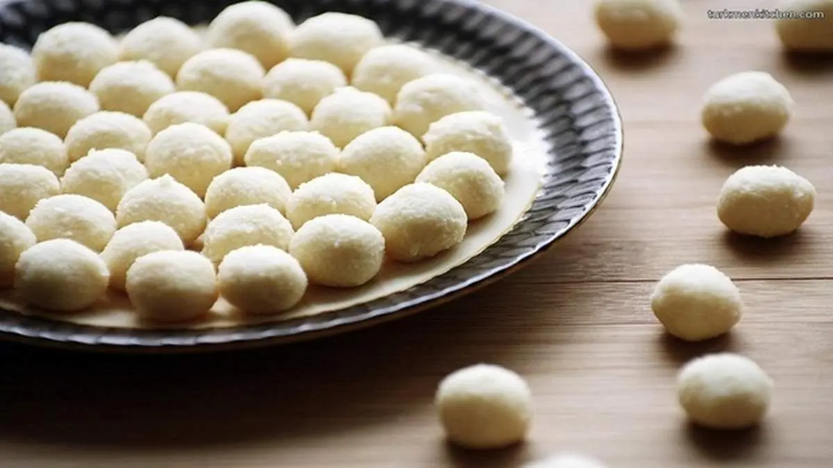 طرز تهیه کشک خانگی خشک و مایع با ماست و دوغ
