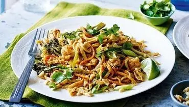 طرز تهیه پد تای، غذای معروف تایلندی