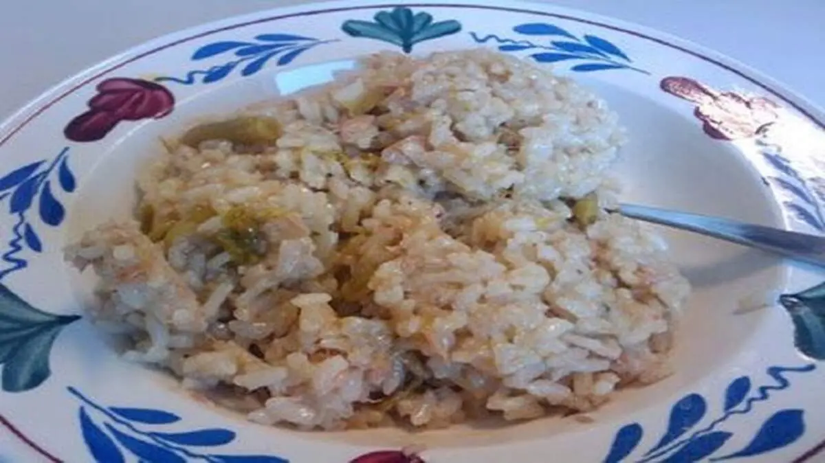 طرز تهیه چلو ایتالیایی خوشمزه با طعم سیر و پنیر