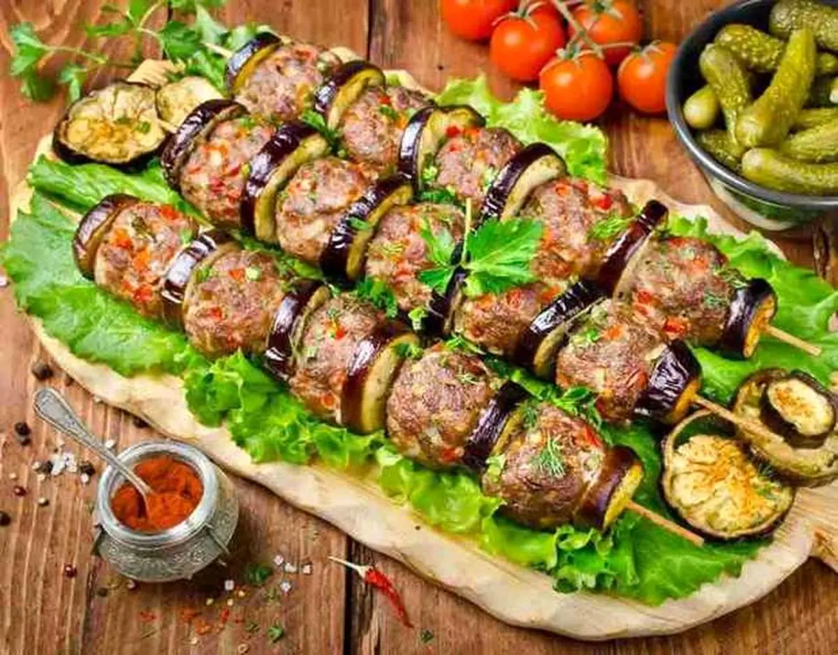 طرز تهیه کباب عربی با گوشت و بادمجان