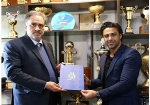 محمود فکری: کاش مجیدی هواداران را بازیچه خود نمی‌کرد