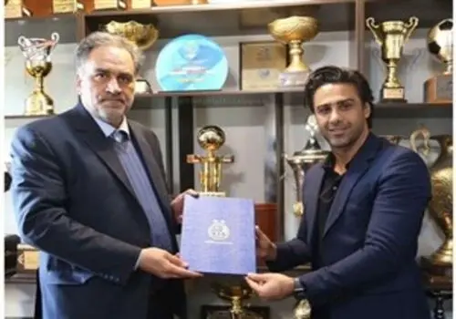 محمود فکری: کاش مجیدی هواداران را بازیچه خود نمی‌کرد