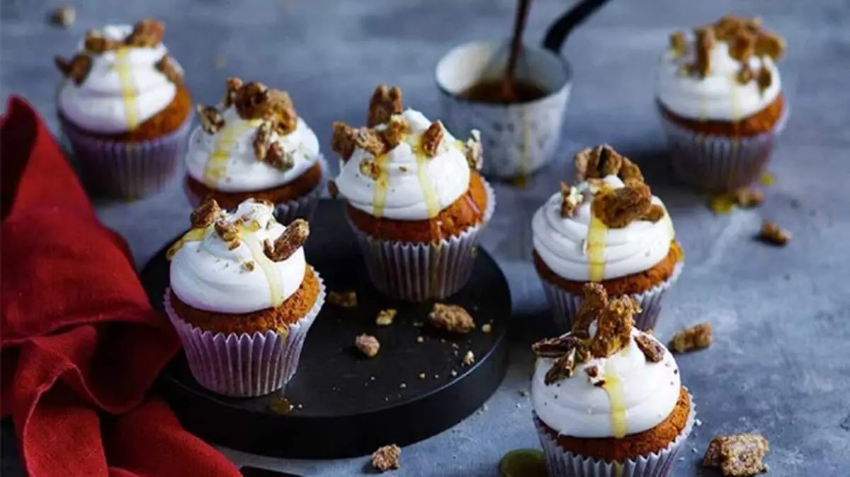 طرز تهیه کاپ کیک خرما خانگی، عصرانه مقوی