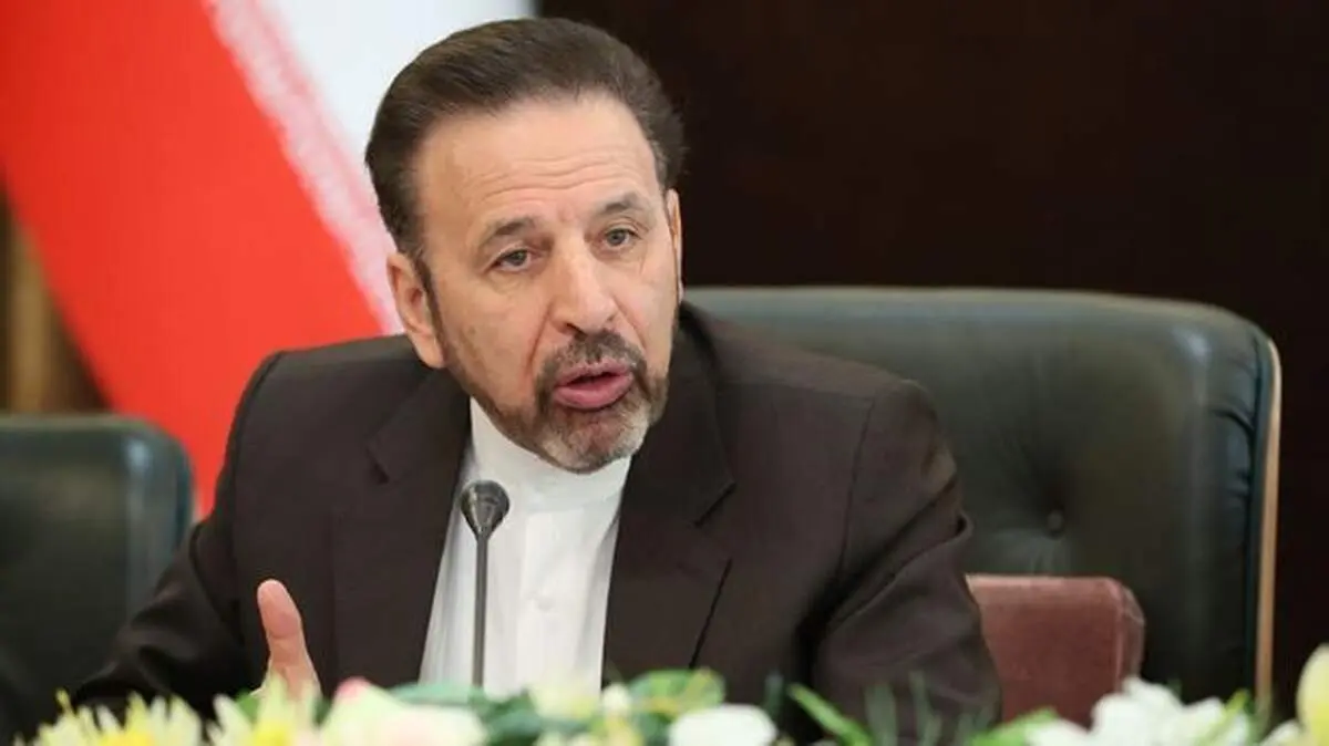 واکنش واعظی به مصاحبه محسن رضایی: علامت اشتباه به خارج ندهید