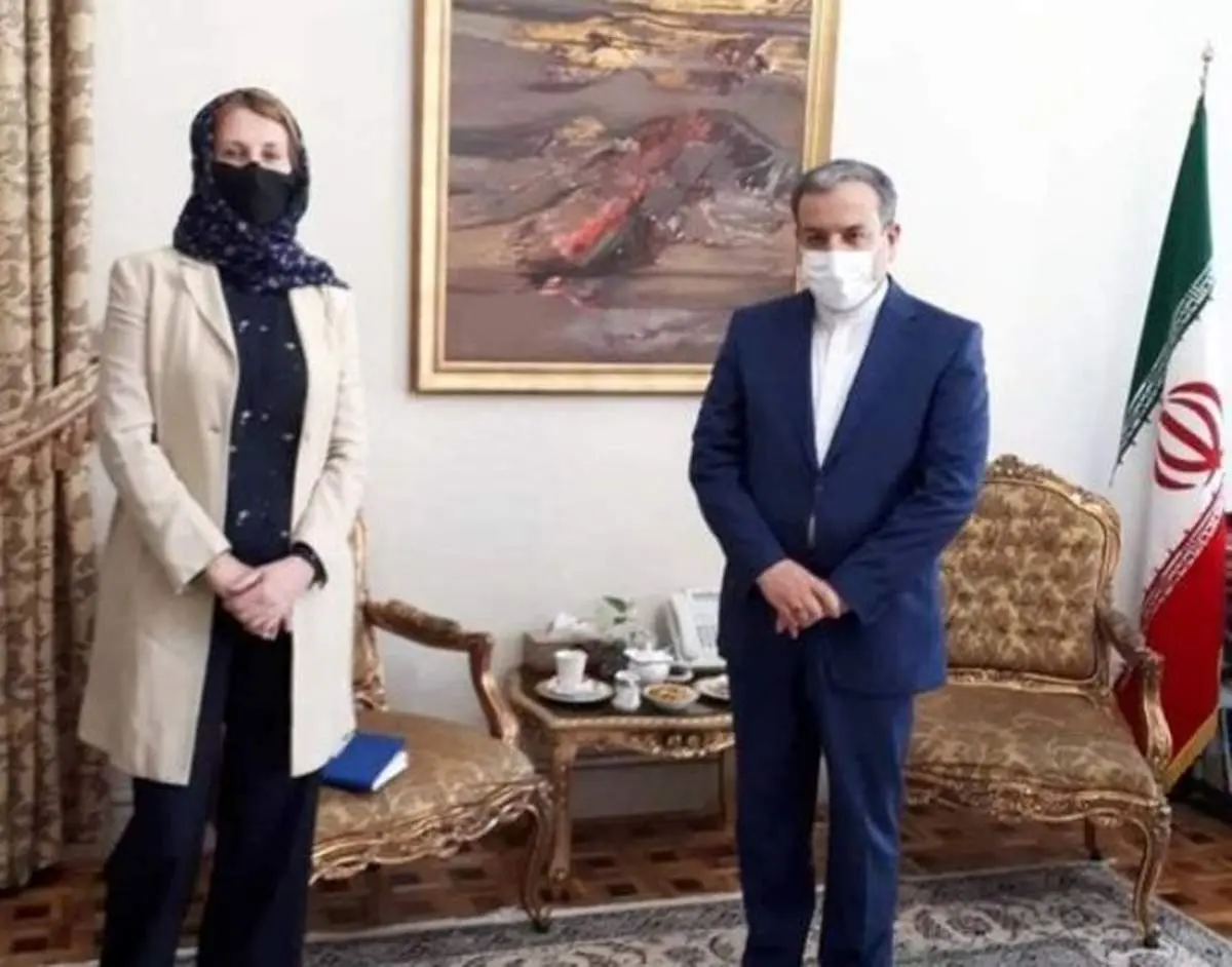 عراقچی: راه بازگشت آمریکا به برجام لغو تحریمها است