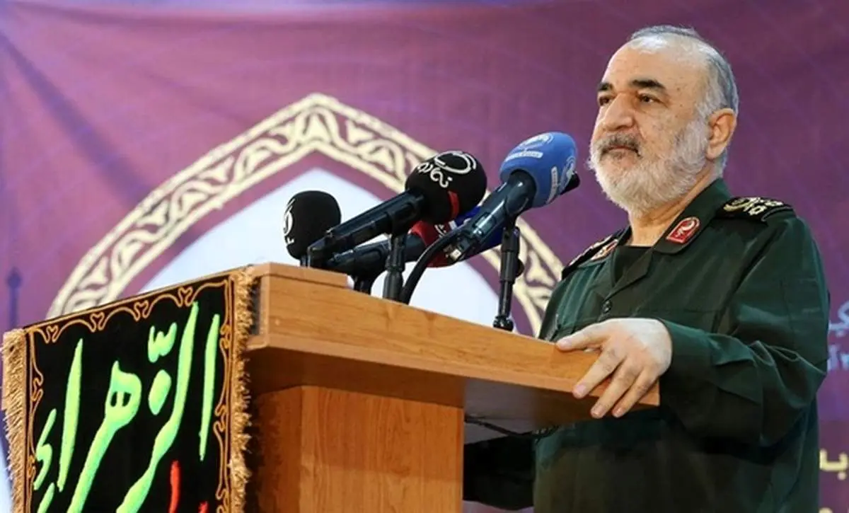 سرلشکر سلامی: نگاه ملت ایران فقط به ولایت فقیه است