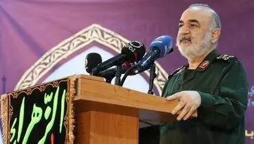 سرلشکر سلامی: نگاه ملت ایران فقط به ولایت فقیه است