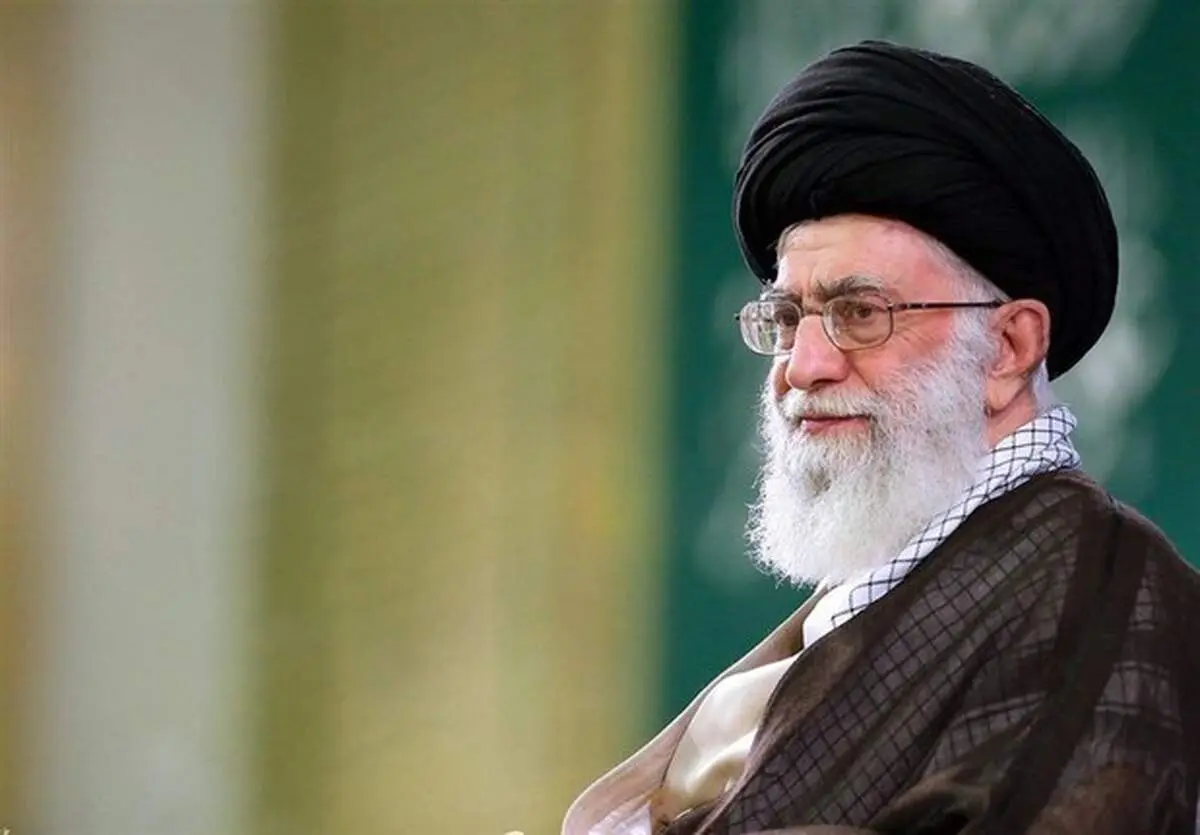 رهبر انقلاب: زنان شهید، جانباز و آزاده از برترین قله‌های افتخارات انقلاب هستند