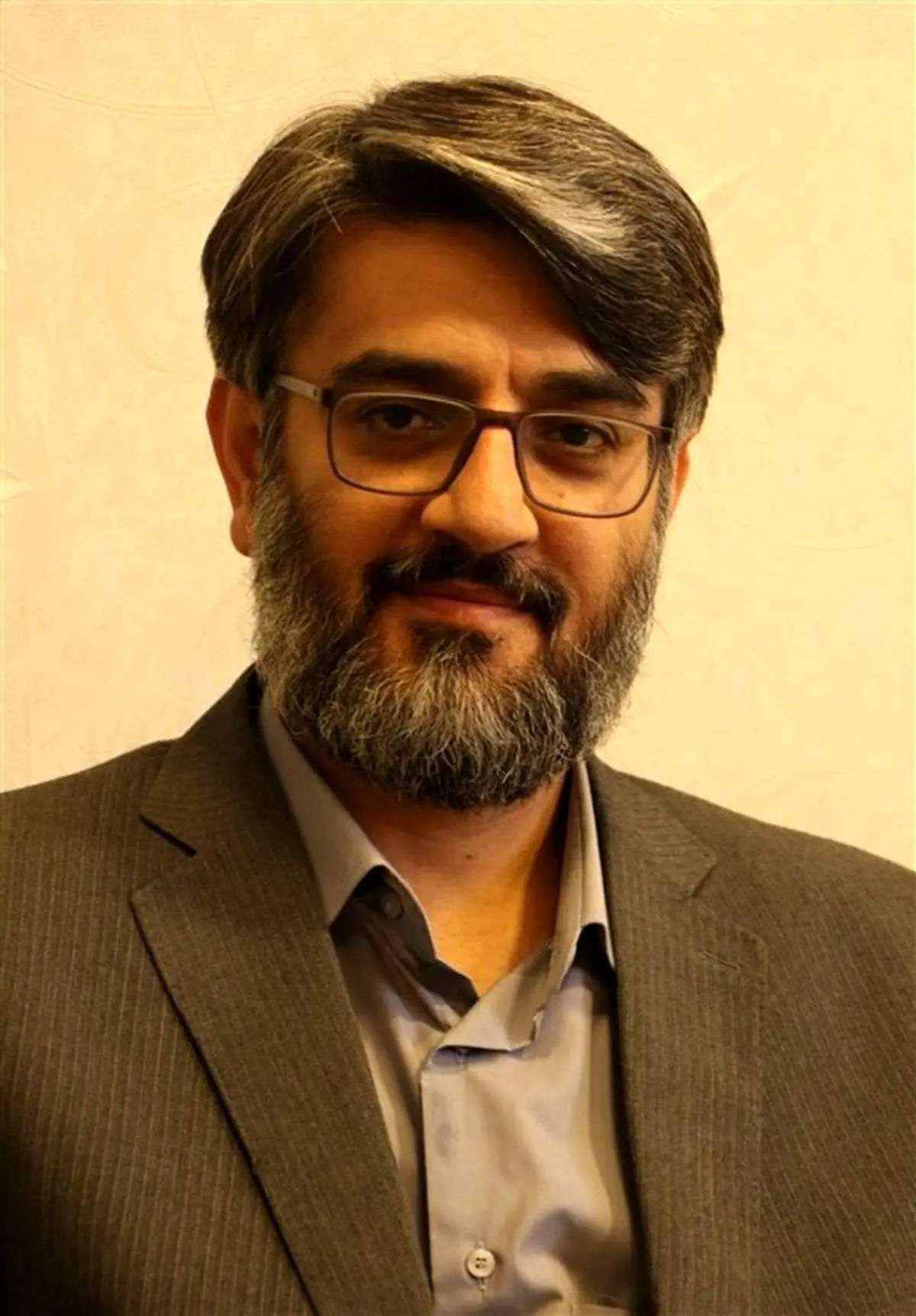 حاج محمدی: اجرای فناورانه و دانش محور سند تحول قضایی در سازمان زندان ها/ سورنا ستاری از شکوفایی ظرفیت نهفته نیروی انسانی زندان‌ها با توسعه زیست بوم فناوری خبر داد