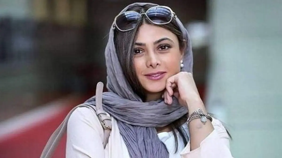 آزاده صمدی خواننده شد + عکس