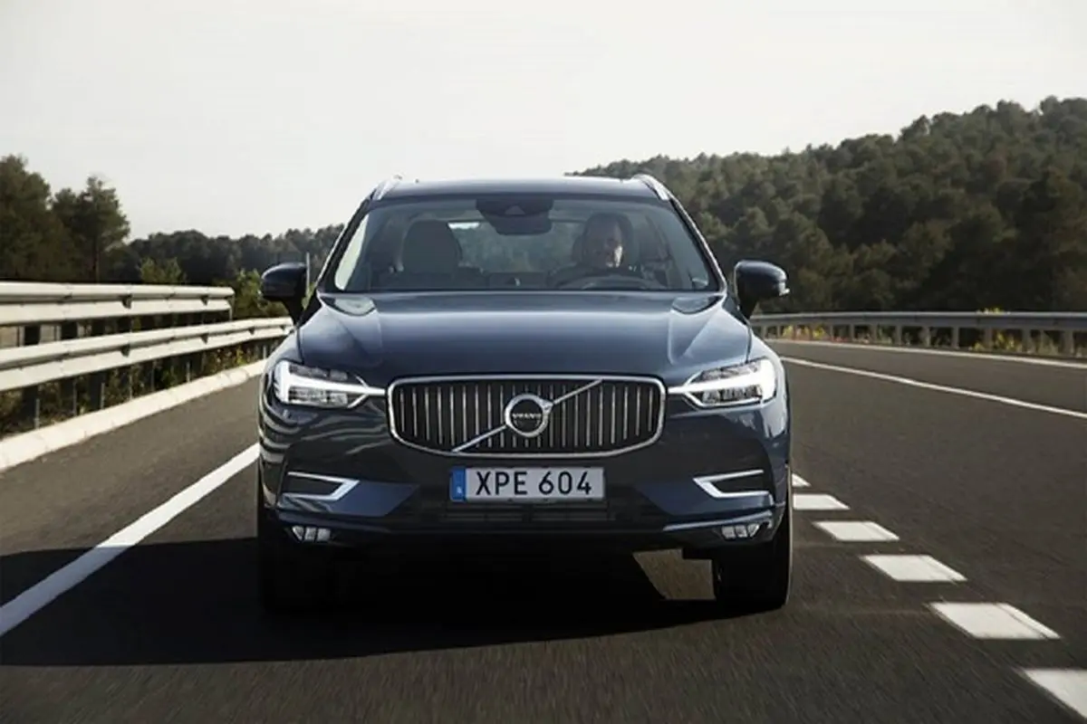 مقایسه ولوو XC60 با نیسان مورانو + مشخصات و عکس